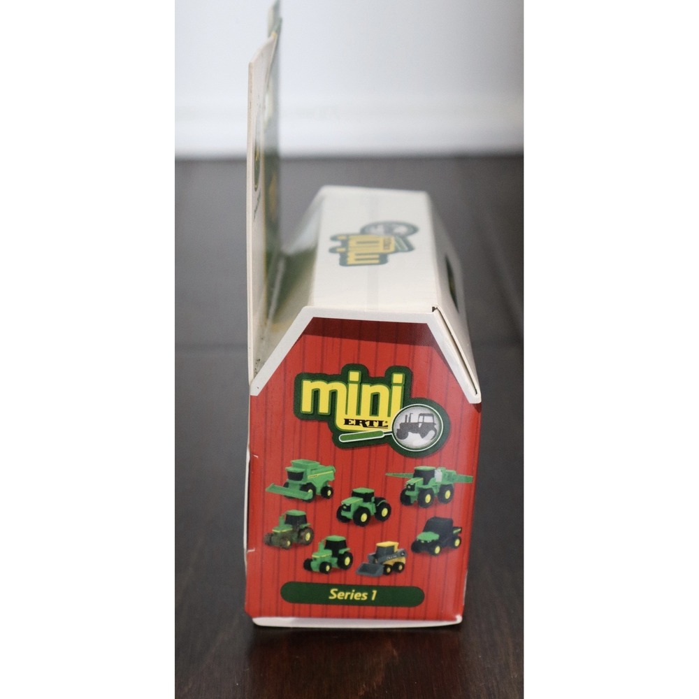 Ertl - John Deere - Mini Tractor - Series 1 Collectible Toy - Picture 2 of 5
